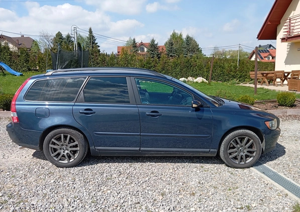 Volvo V50 cena 18000 przebieg: 344259, rok produkcji 2005 z Łeba małe 172